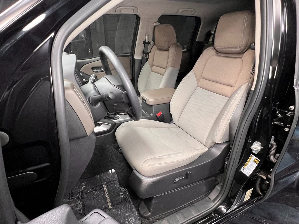 Used 2023 Nissan Frontier SV Truck Crew Cab