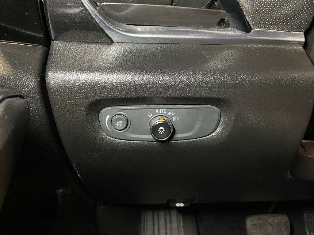 2023 Chevrolet Traverse RS - Photo 28