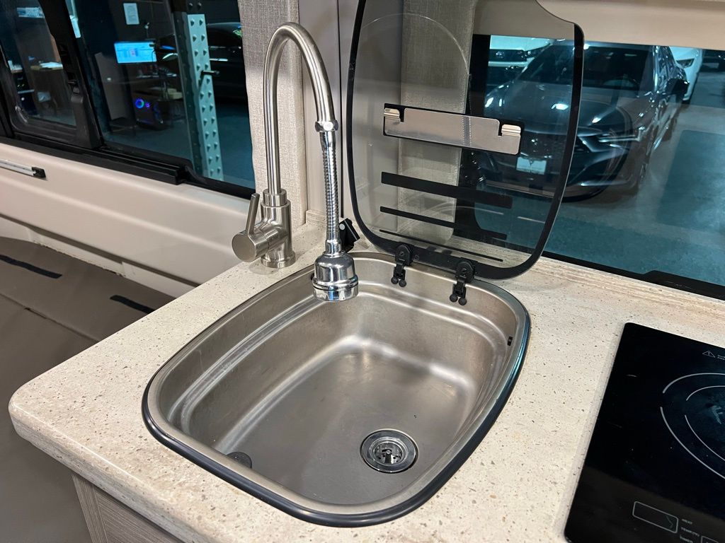 2021 RAM ProMaster Window Van Base - Photo 28