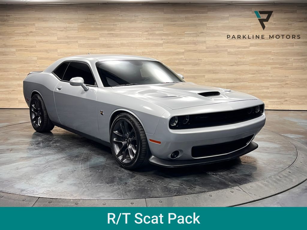 2023 Dodge Challenger R/T Scat Pack's photo