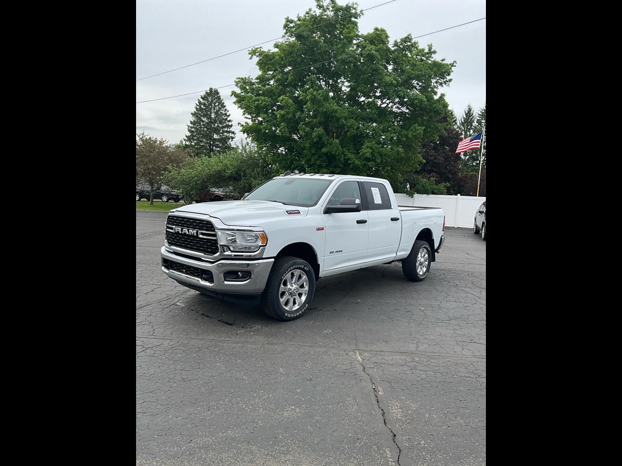 2022 RAM 2500 Big Horn 4X4 Crew Cab SWB's photo
