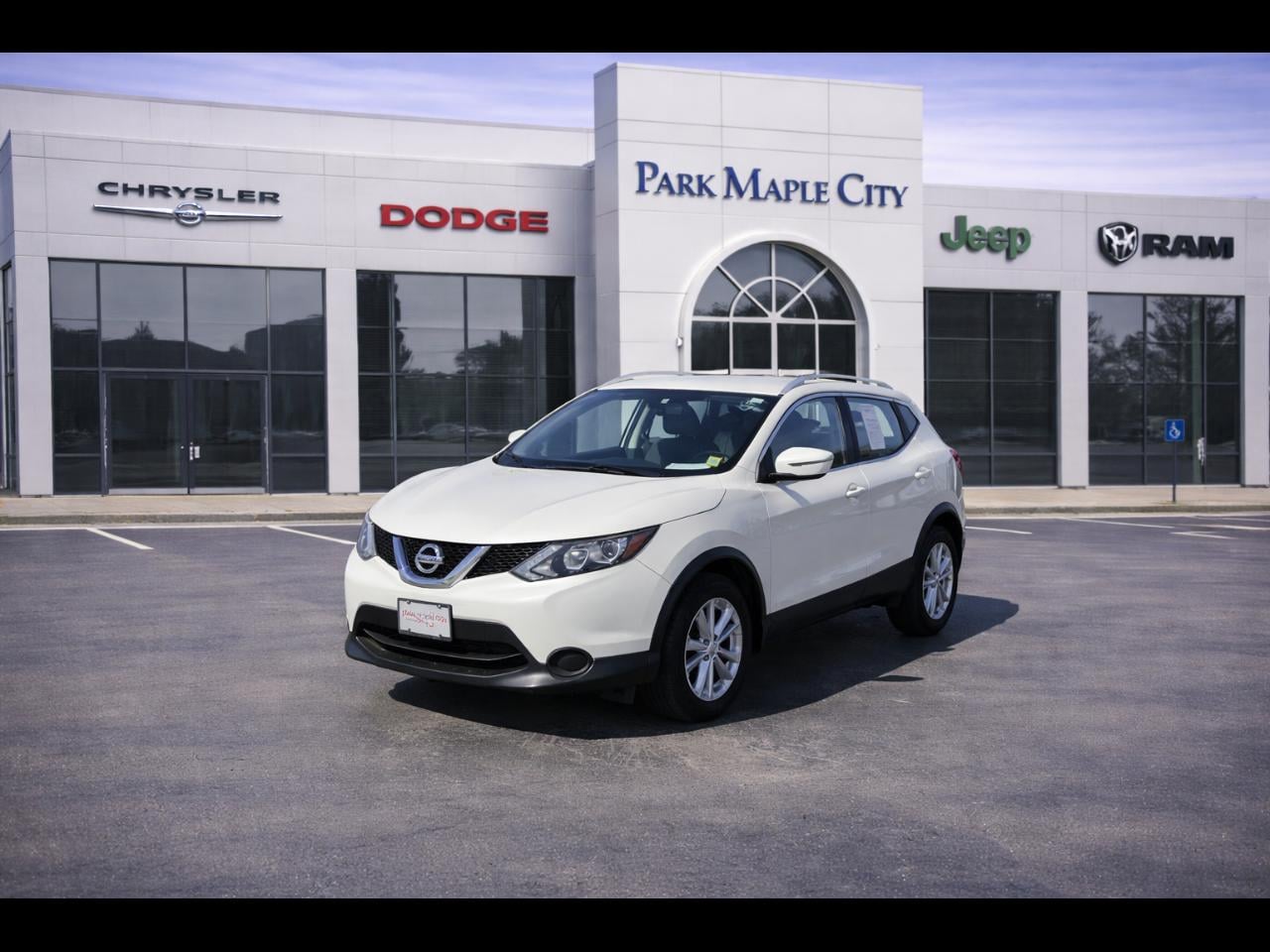 2018 Nissan Rogue Sport SV