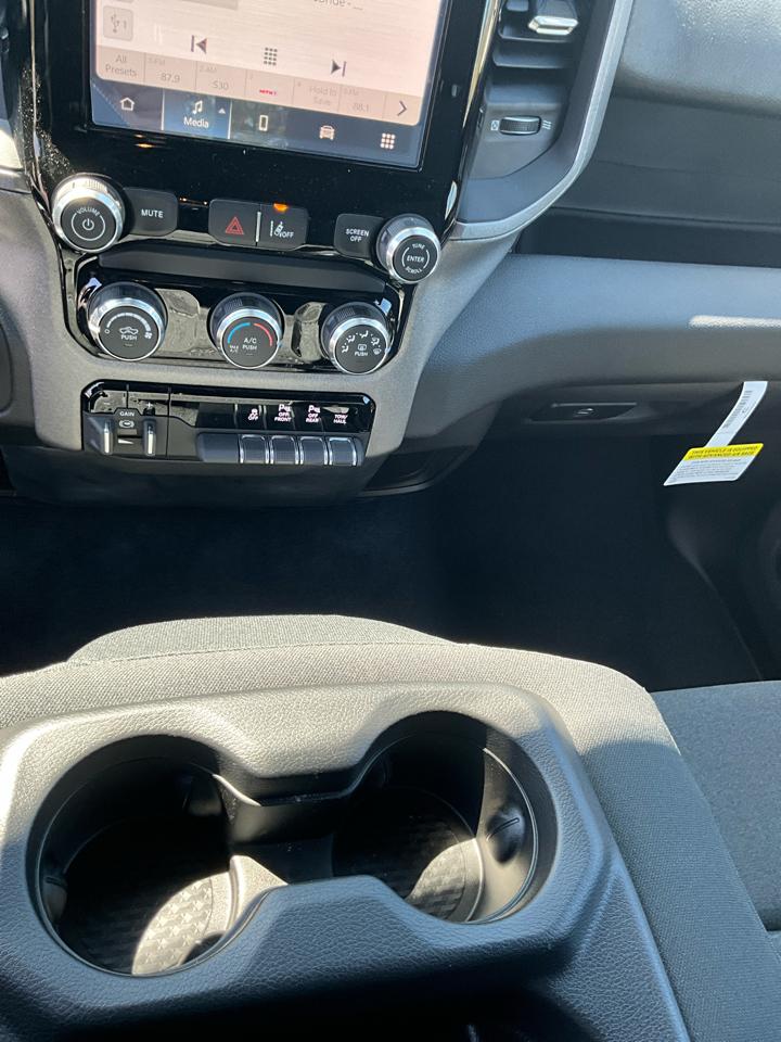 2026 RAM 1500 Tradesman - Photo 15