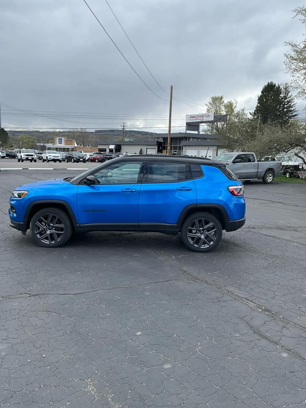 New 2026 Jeep Compass LIMITED ALTITUDE 4X4 Sport Utility
