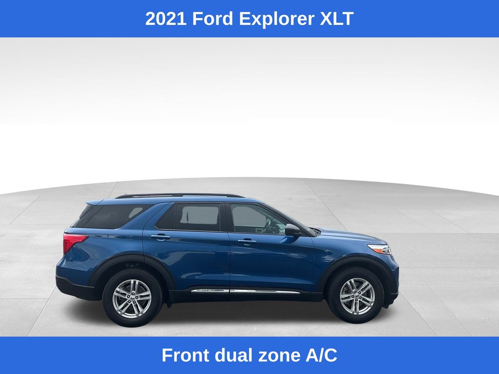 2021 Ford Explorer XLT photo 3