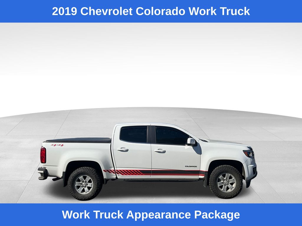 2019 Chevrolet Colorado Work Truck photo 3