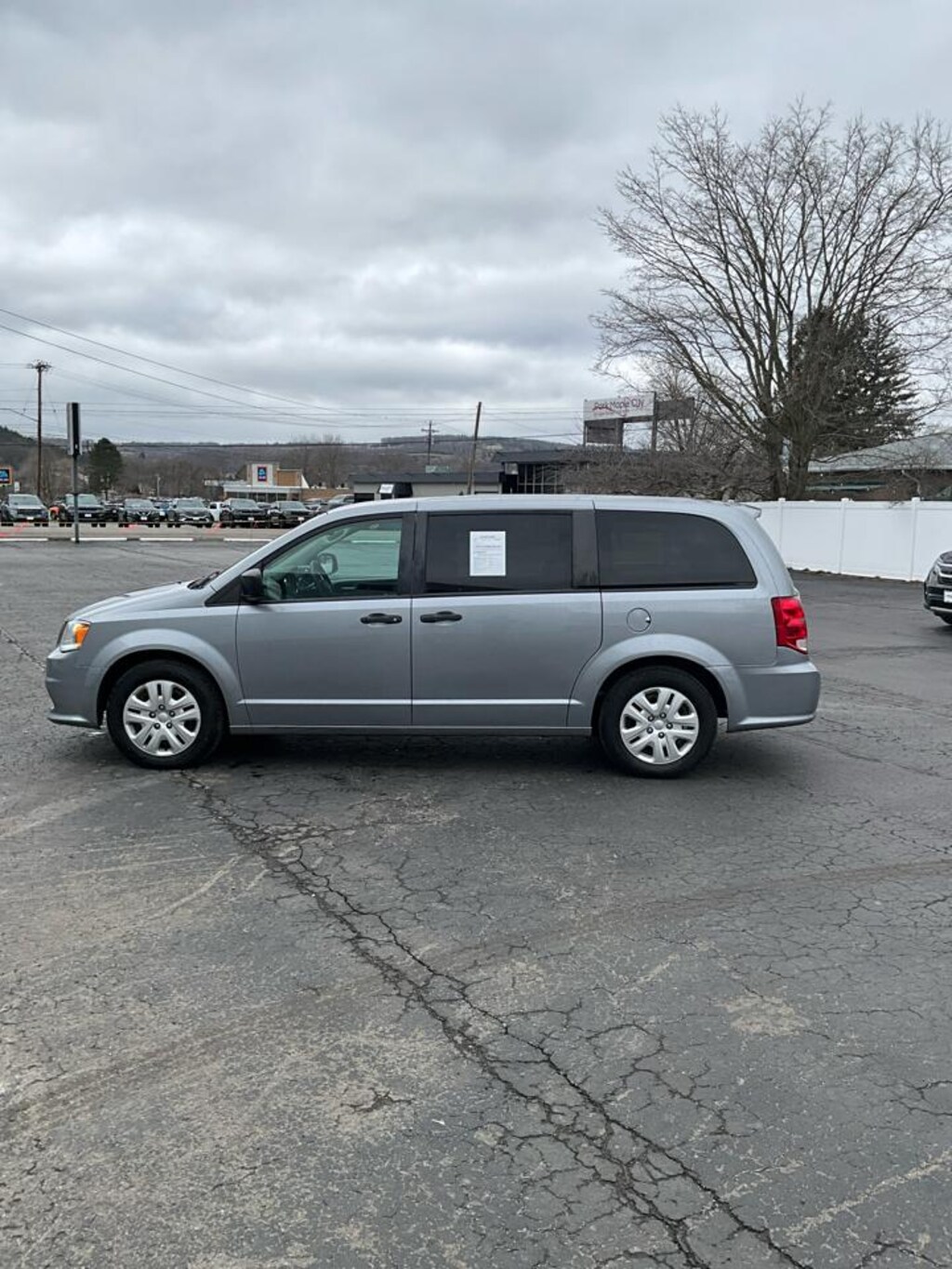 Used 2019 Dodge Grand Caravan SE