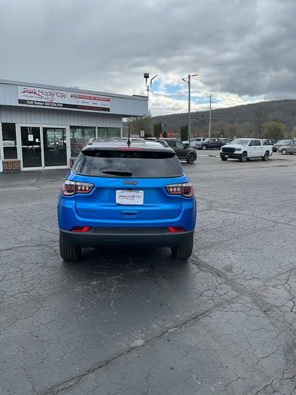 New 2026 Jeep Compass LIMITED ALTITUDE 4X4 Sport Utility