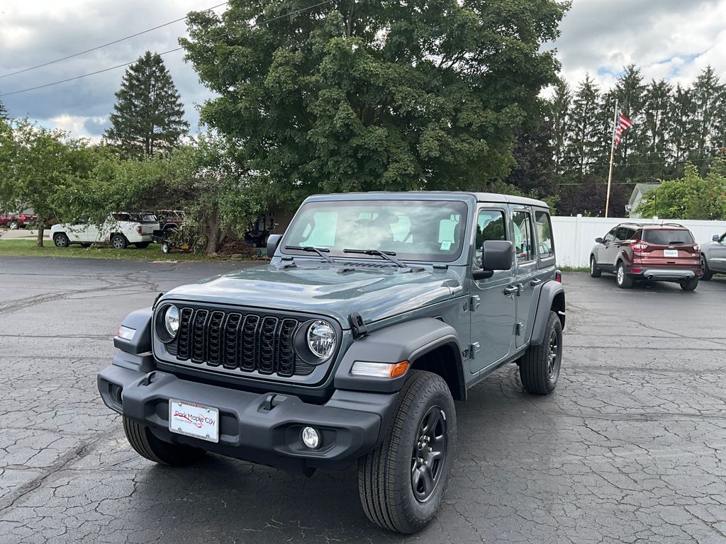 2025 Jeep Wrangler 4-Door Sport's photo