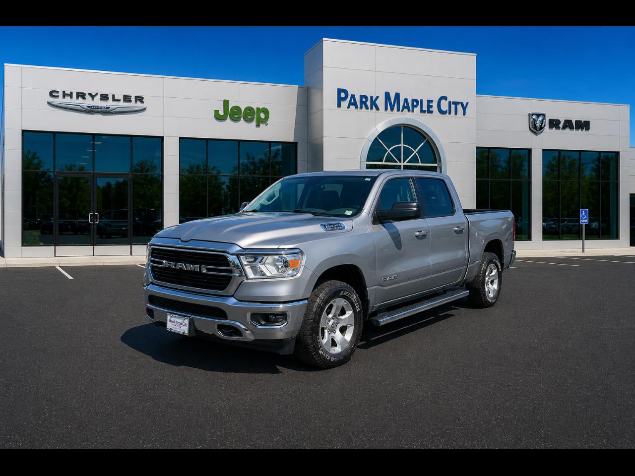 2020 RAM 1500 Big Horn/Lone Star 4x4 Quad Cab 6'4's photo