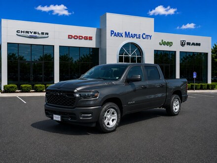 2026 Ram 1500 TRADESMAN CREW CAB 4X4 5'7 BOX Pickup