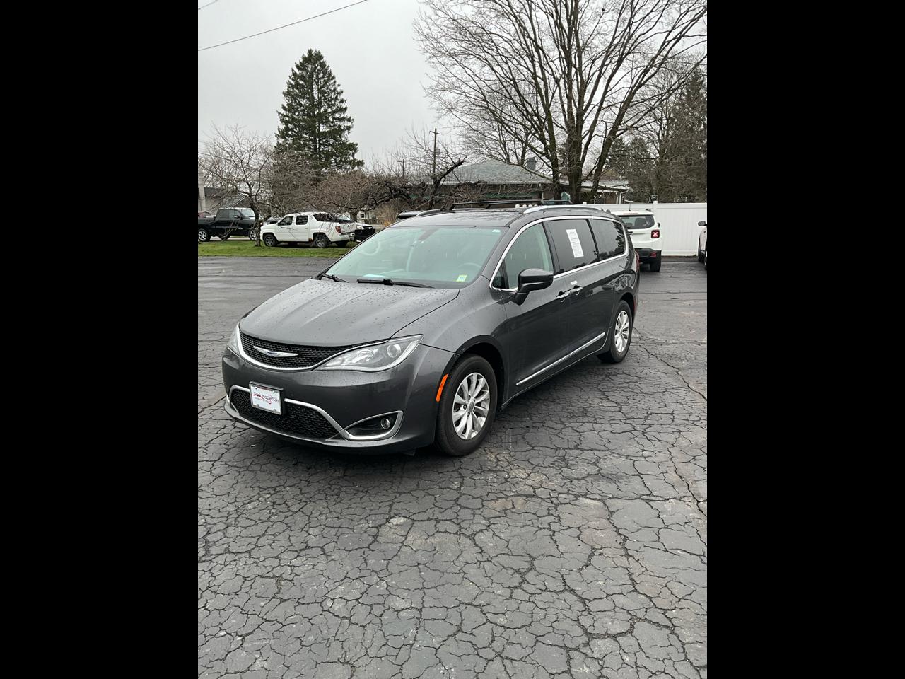 Used 2018 Chrysler Pacifica Touring L with VIN 2C4RC1BG9JR355951 for sale in Hornell, NY