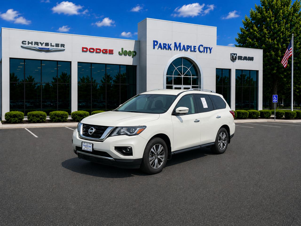 2020 Nissan Pathfinder SL 4WD's photo