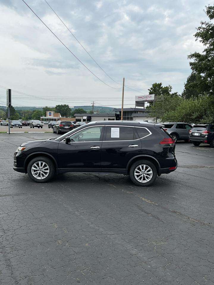 Used 2020 Nissan Rogue SV with VIN KNMAT2MV2LP521066 for sale in Hornell, NY