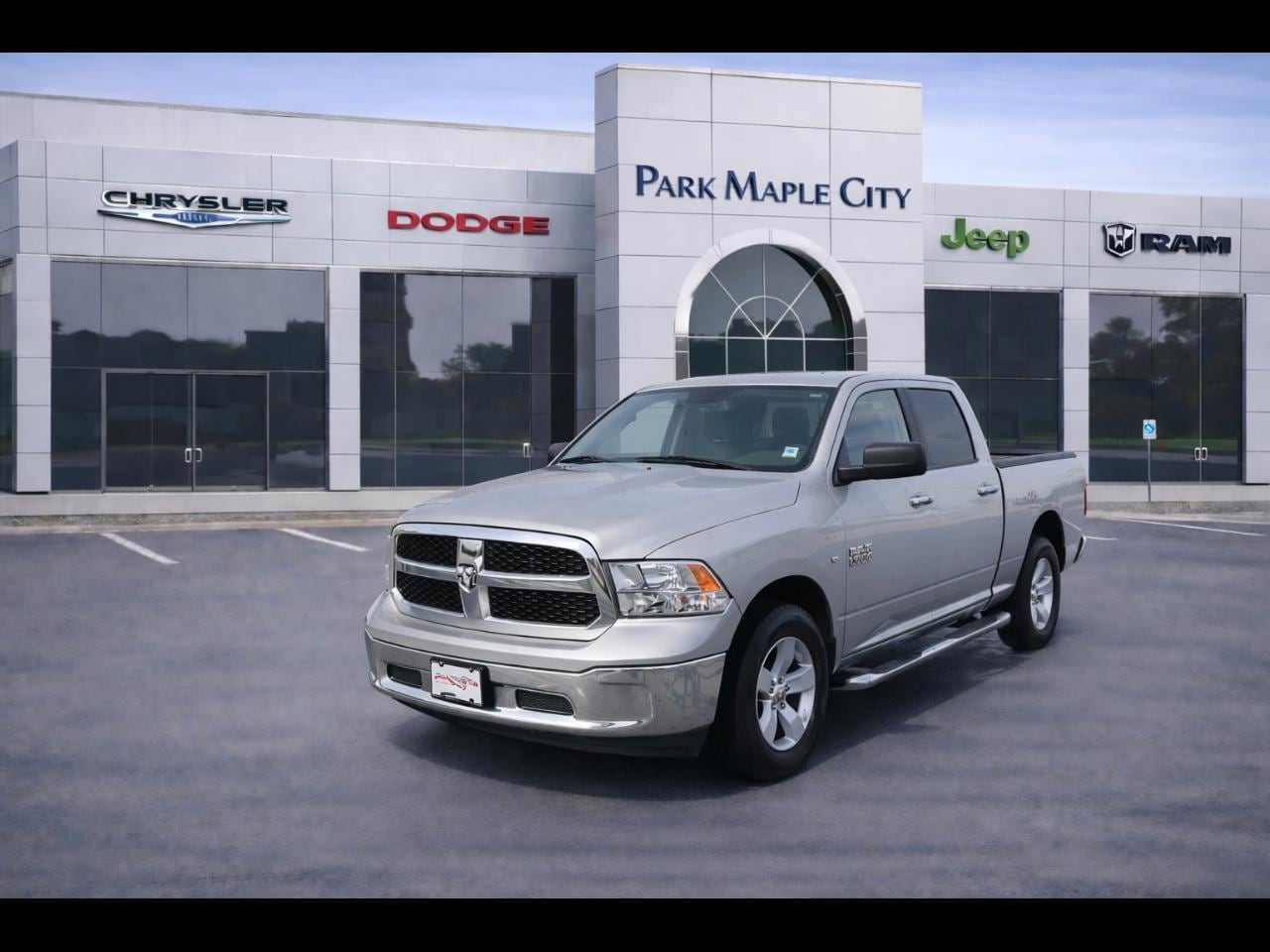 2015 RAM Ram 1500 Pickup SLT