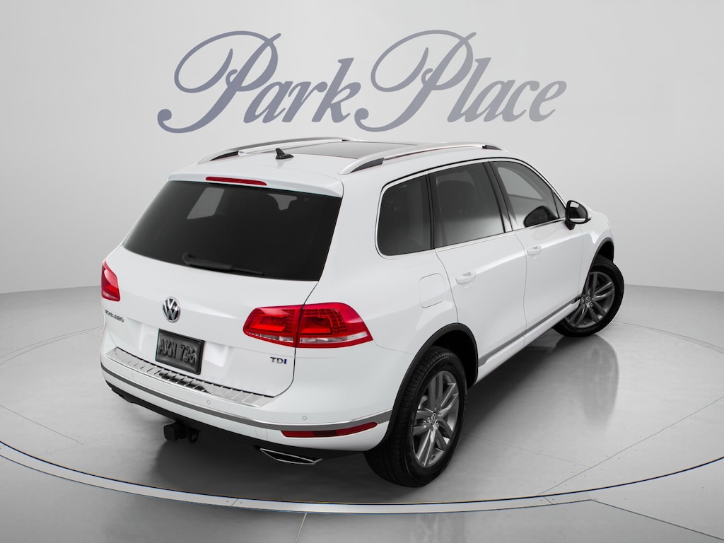 Used 2016 Volkswagen Touareg VR6 Lux 4MOTION SUV