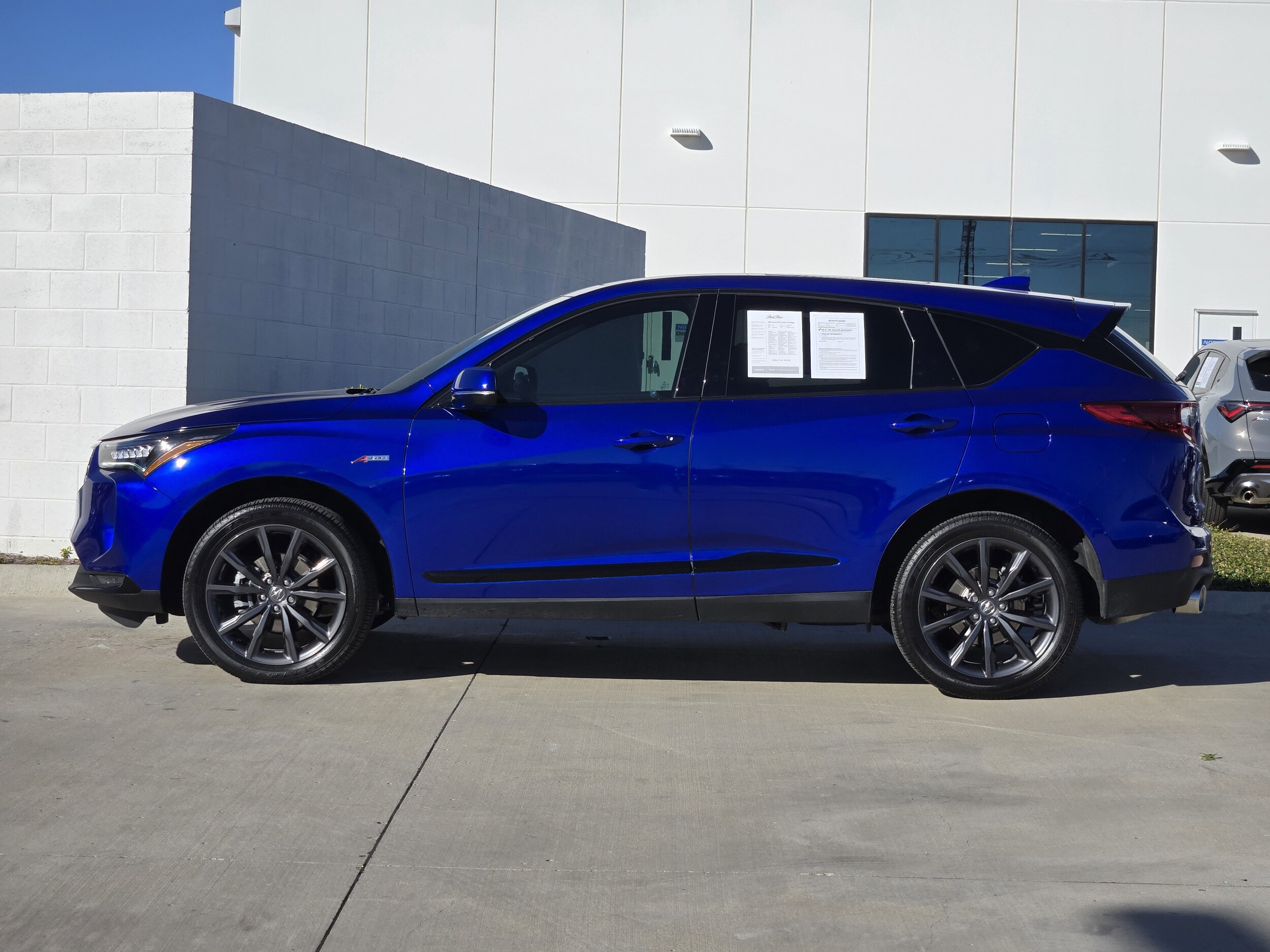 2025 Acura RDX A-Spec photo 3