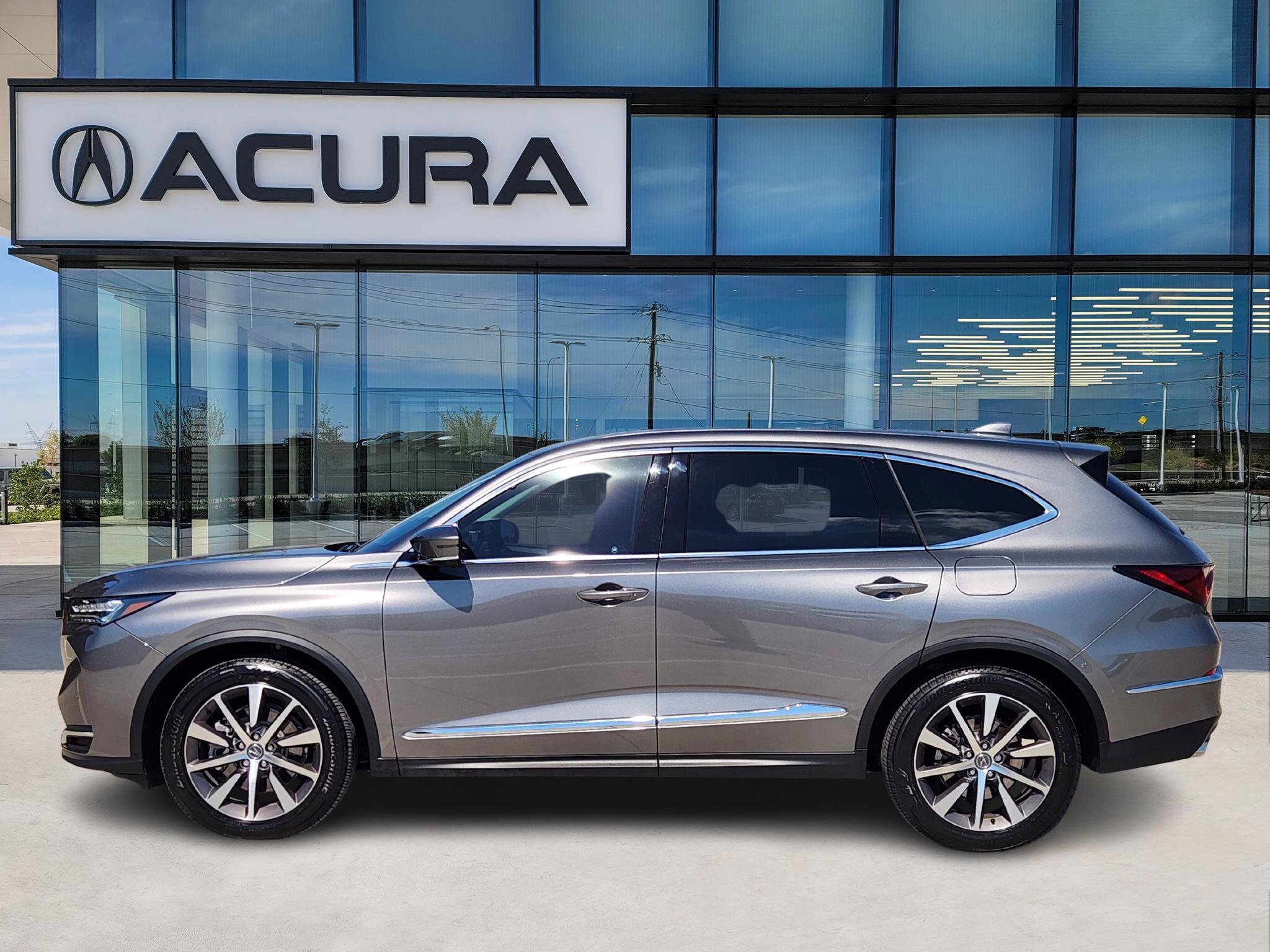 2025 Acura MDX SH-AWD Technology photo 3