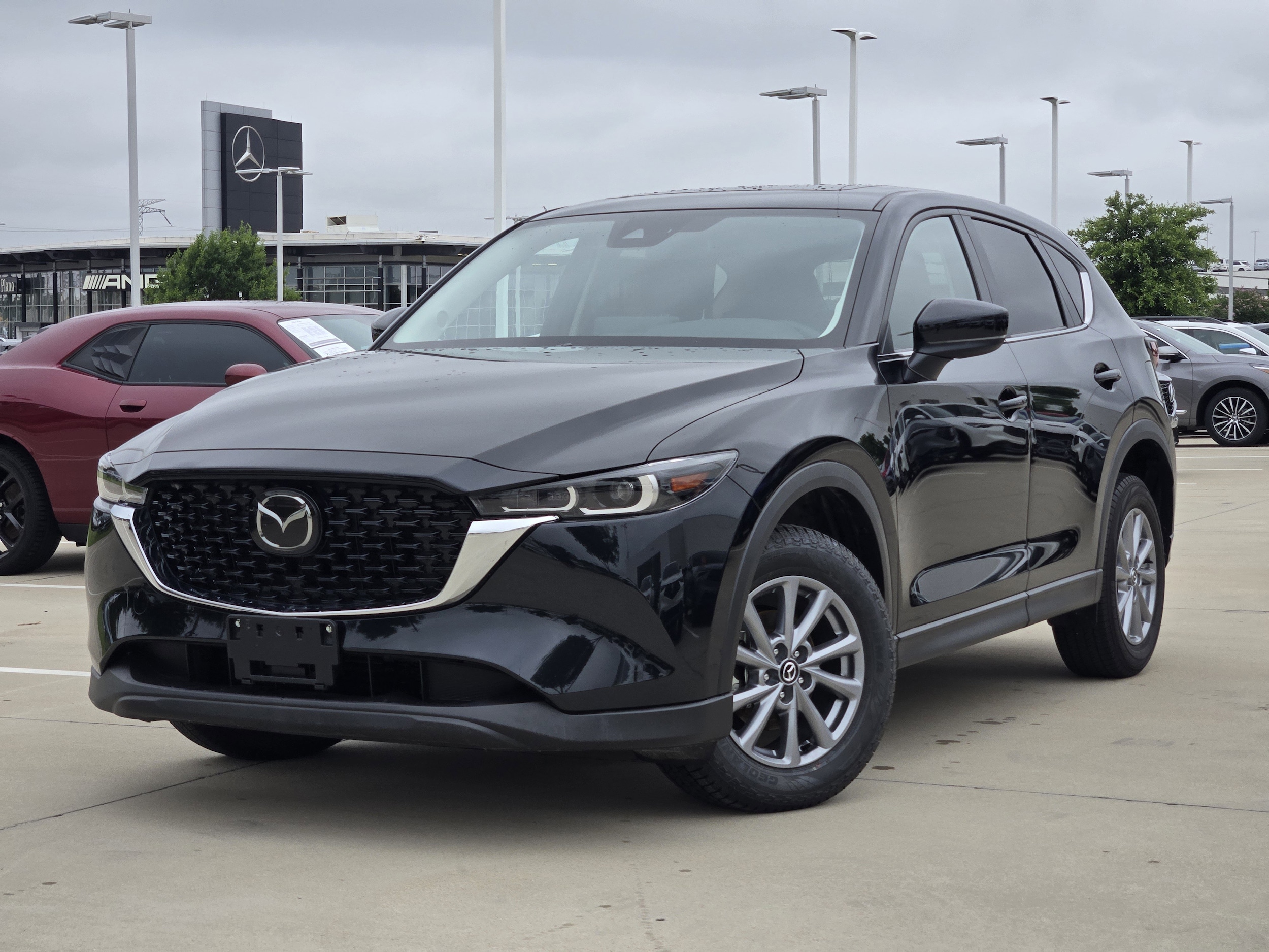 2023 Mazda CX-5 S Preferred package Auto AWD's photo