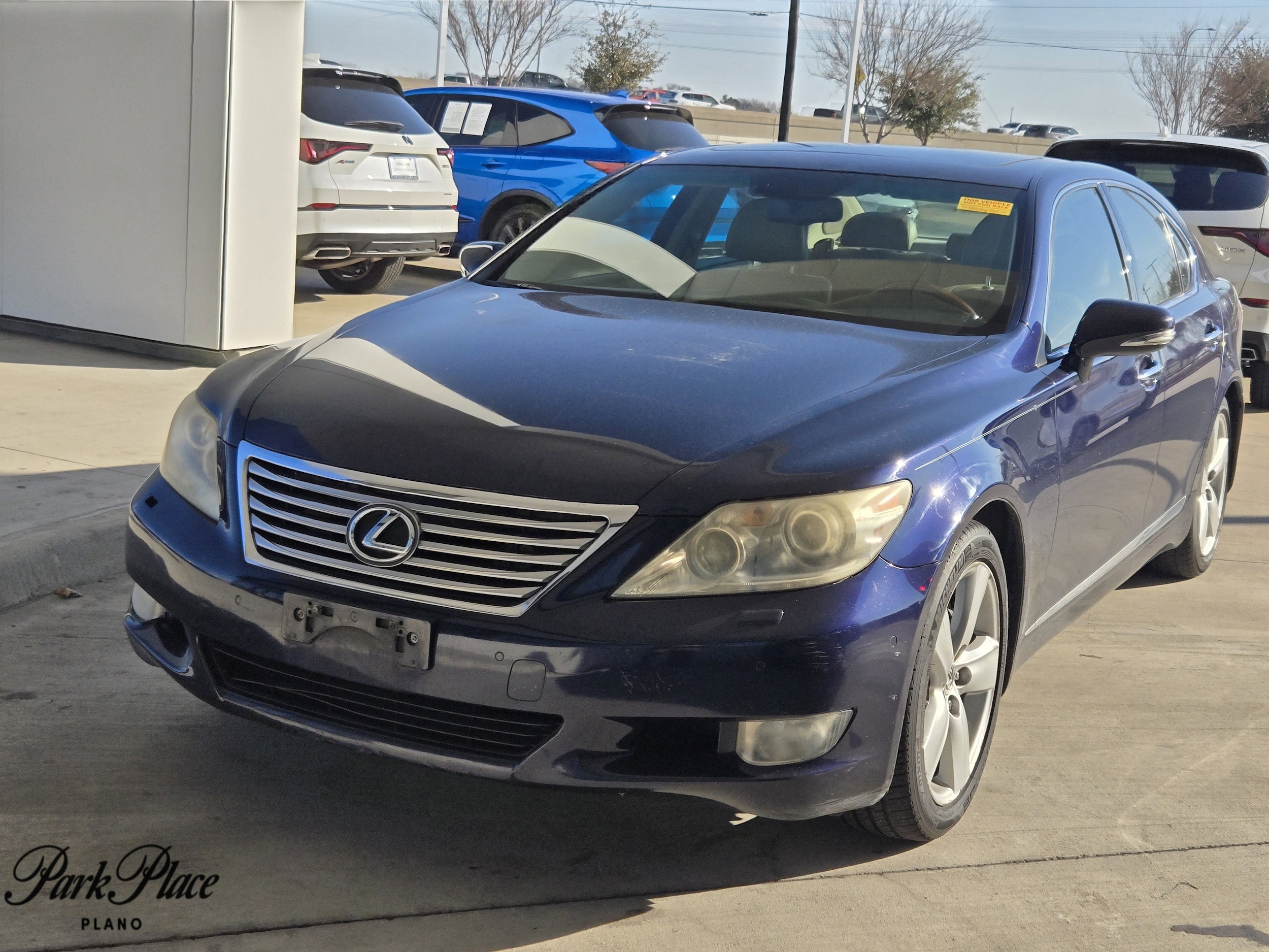 2011 Lexus LS Base