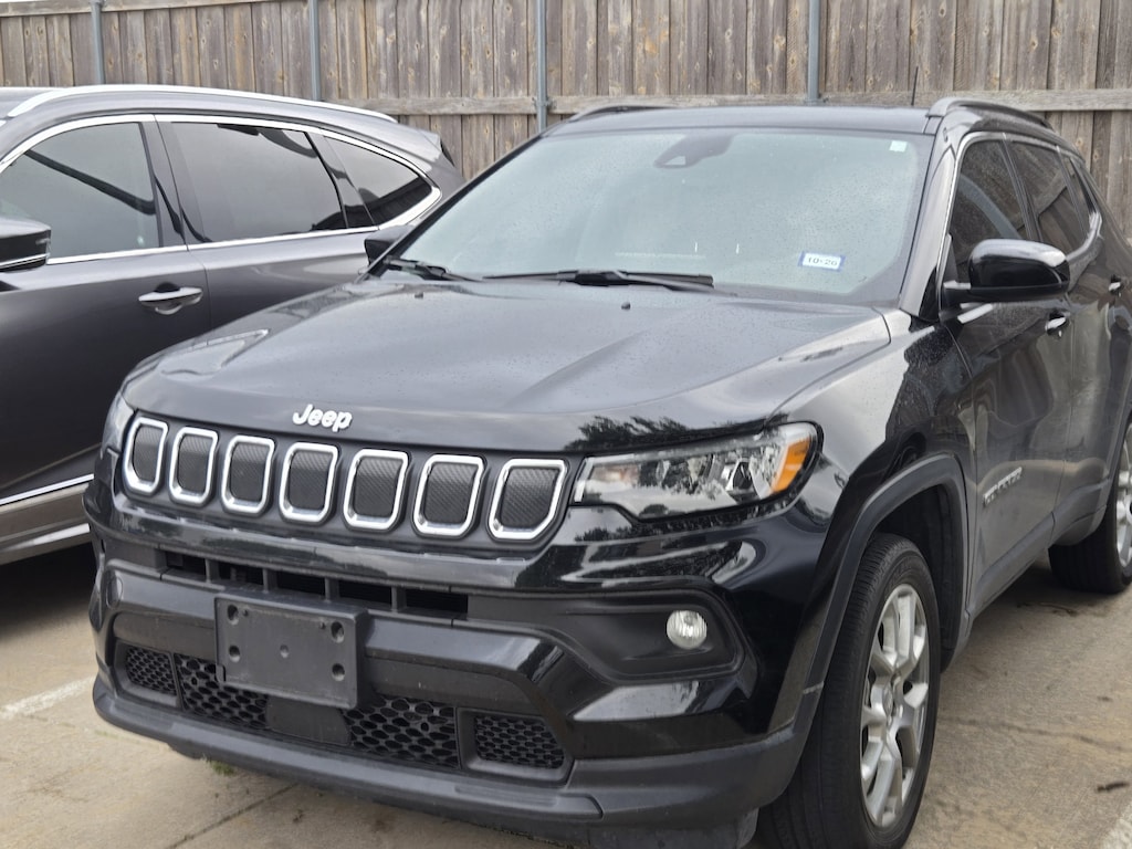 Used 2022 Jeep Compass Latitude Lux SUV