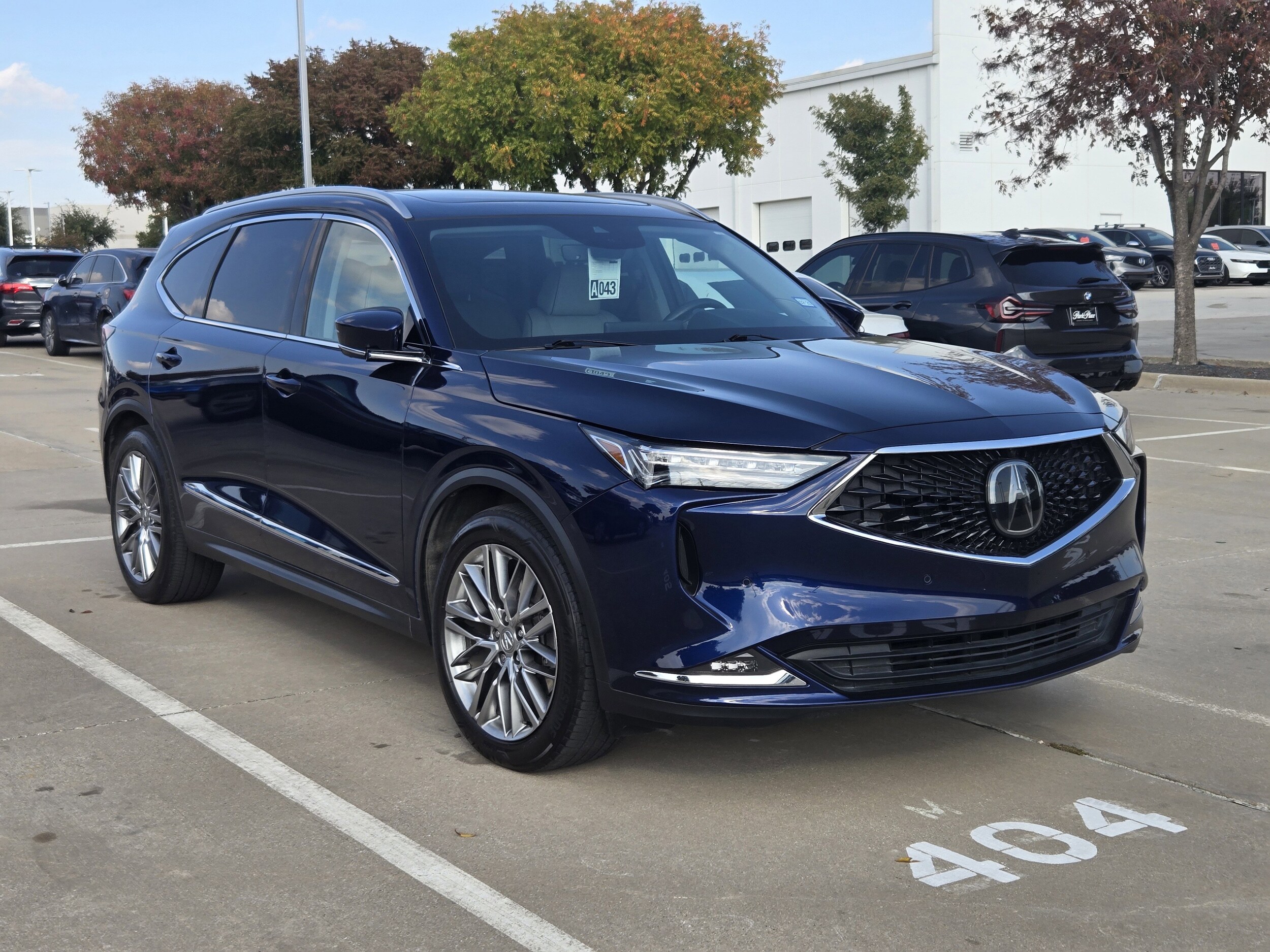 2023 Acura MDX SH-AWD Advance photo 3