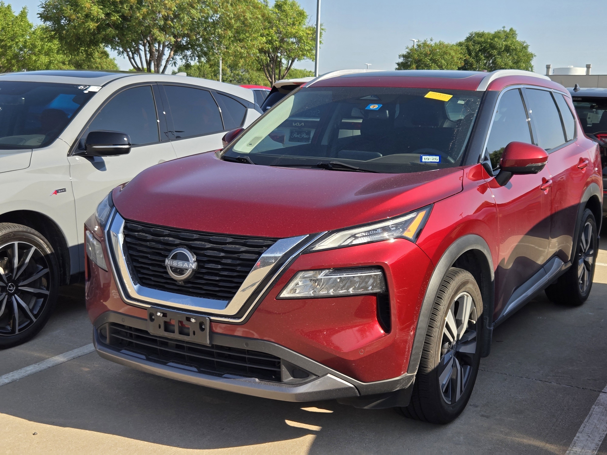 2023 Nissan Rogue SL FWD's photo