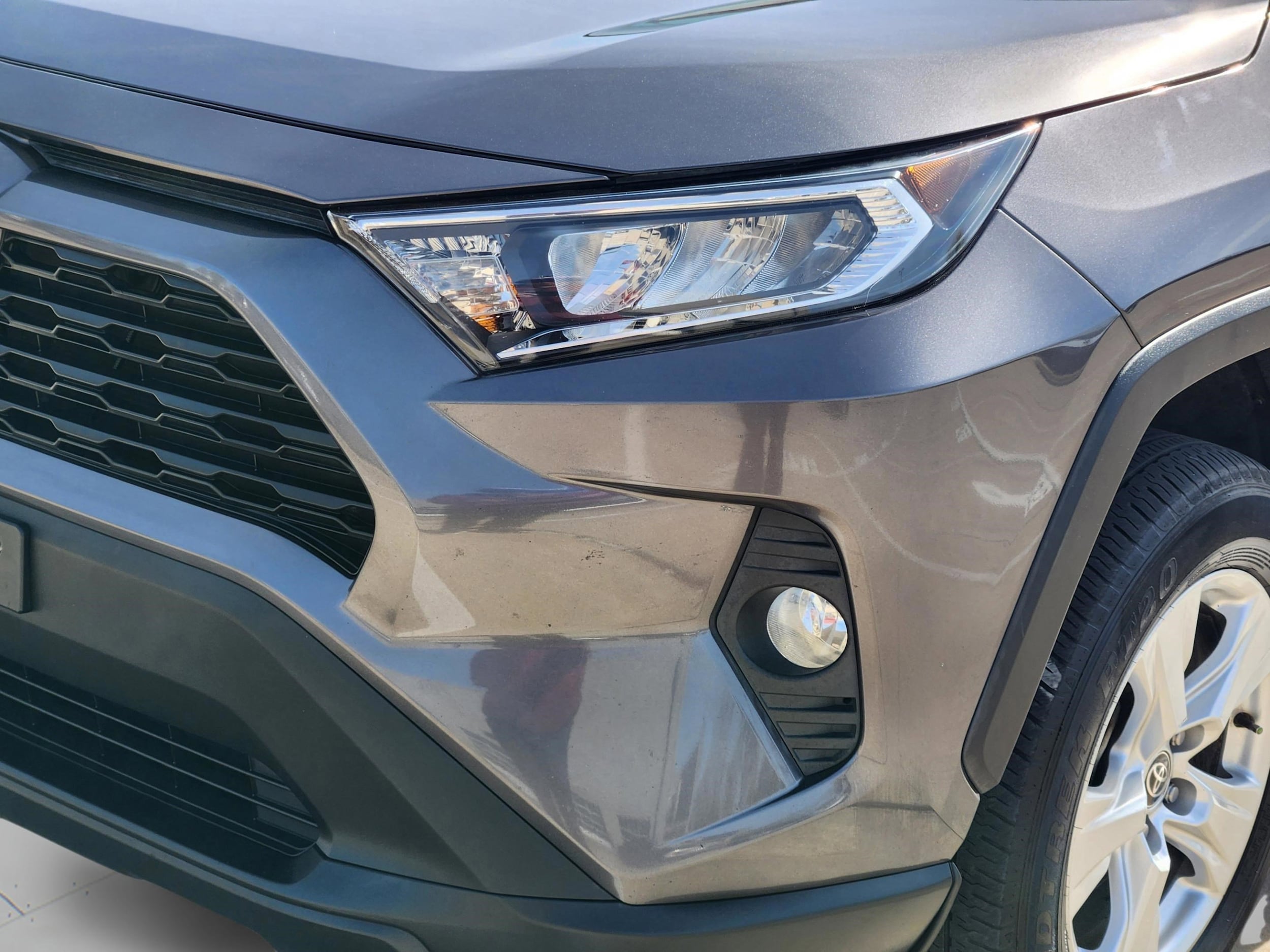 2021 Toyota RAV4 XLE - Photo 35