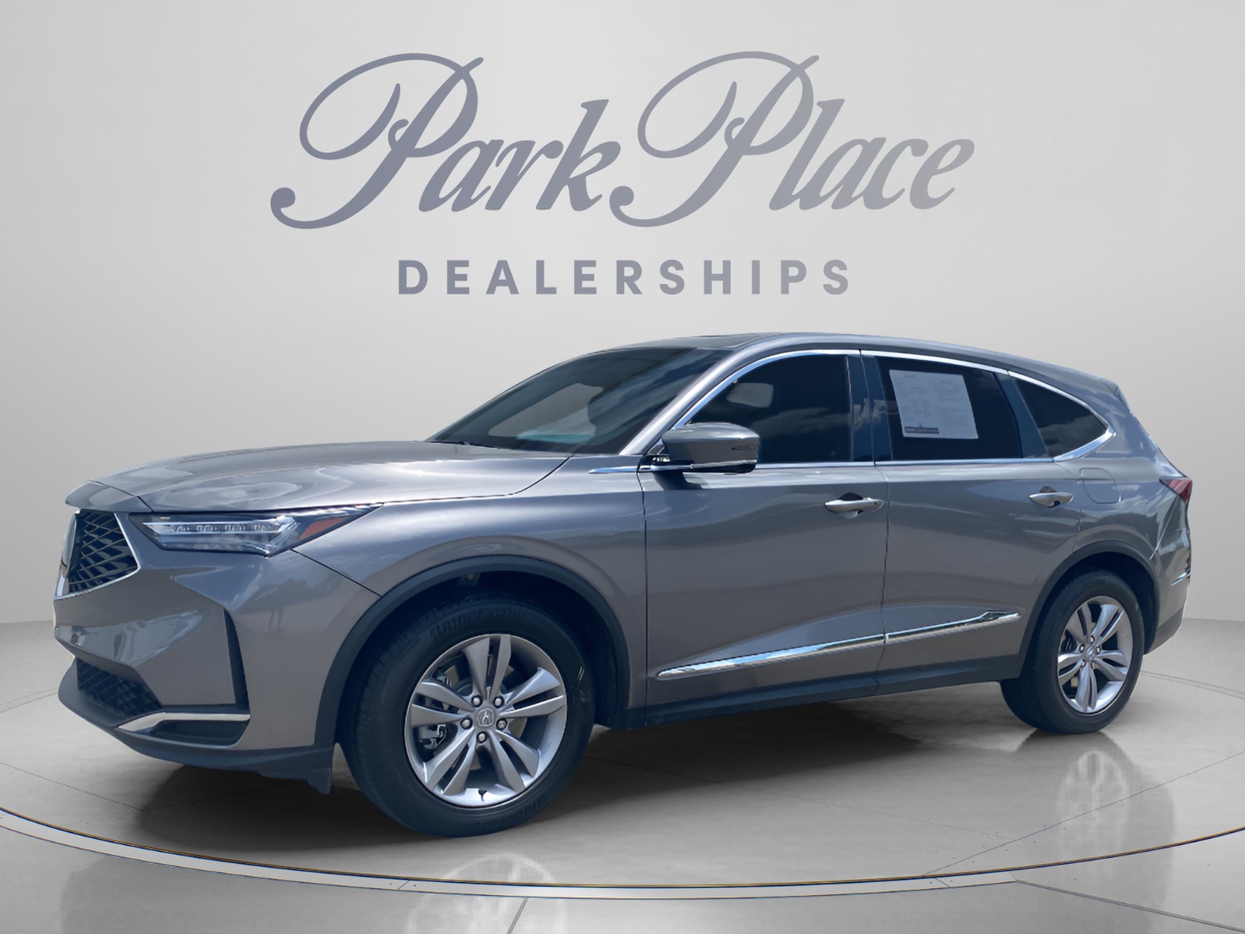 2026 Acura MDX SH-AWD's photo