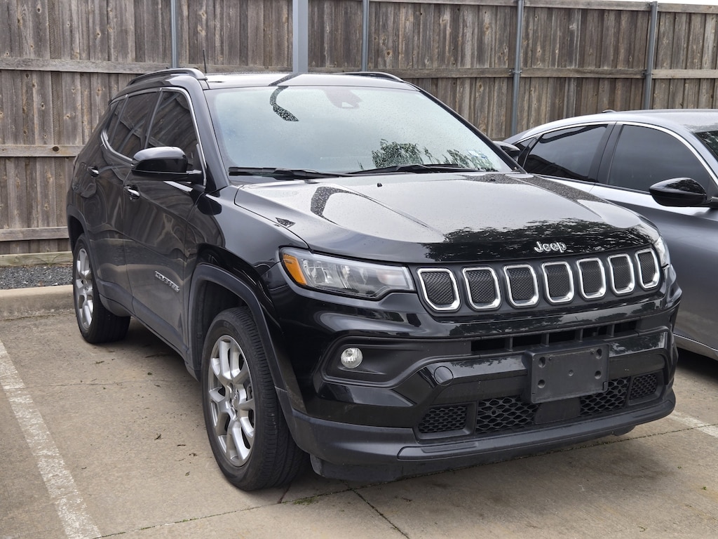 Used 2022 Jeep Compass Latitude Lux SUV