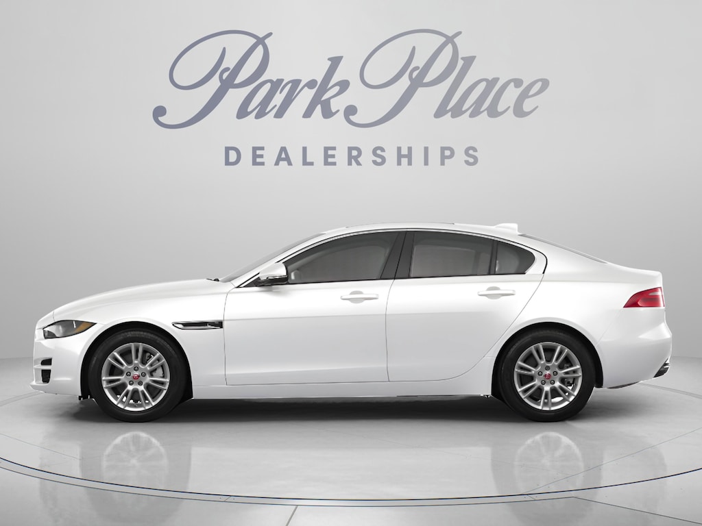 Used 2018 Jaguar XE 25t Sedan