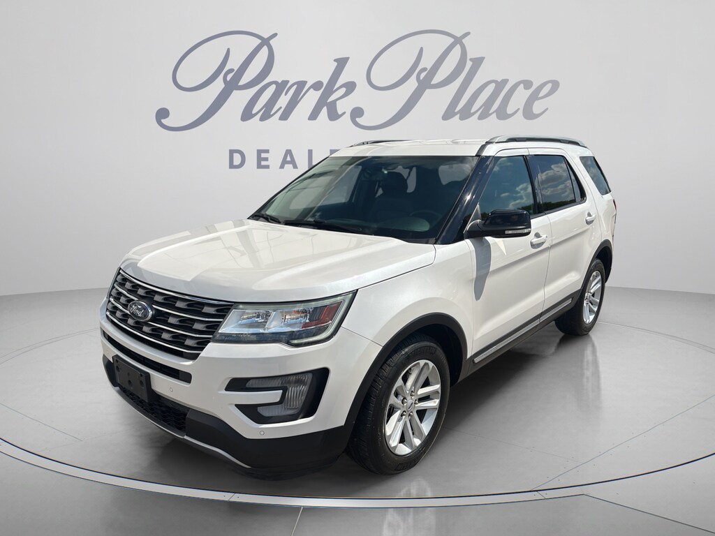 Used 2017 Ford Explorer XLT SUV