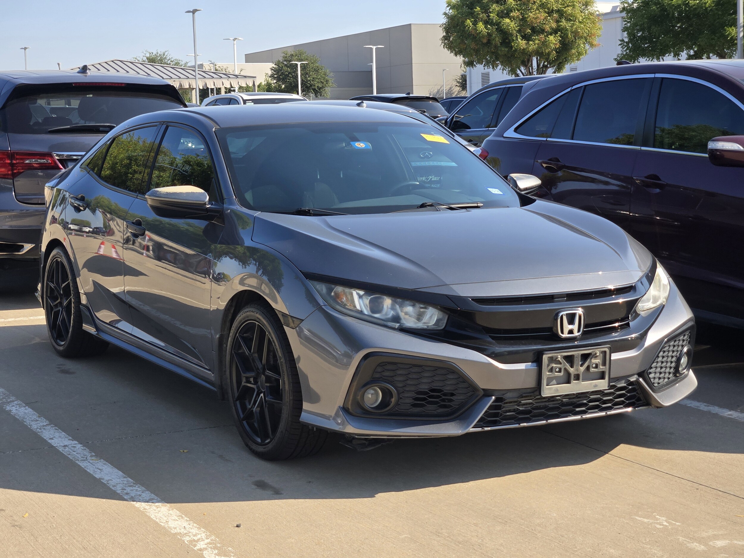 2018 Honda Civic Sport Hatchback photo 3