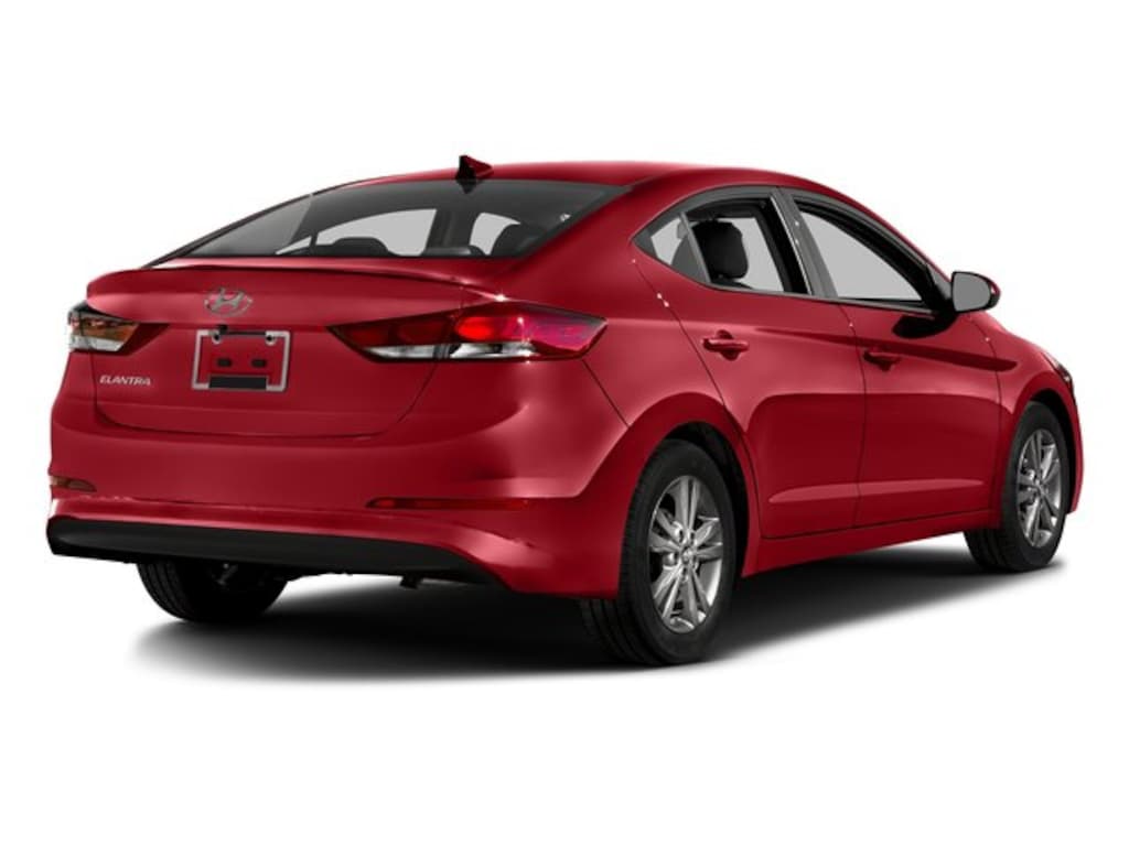 Used 2018 Hyundai Elantra SE Sedan