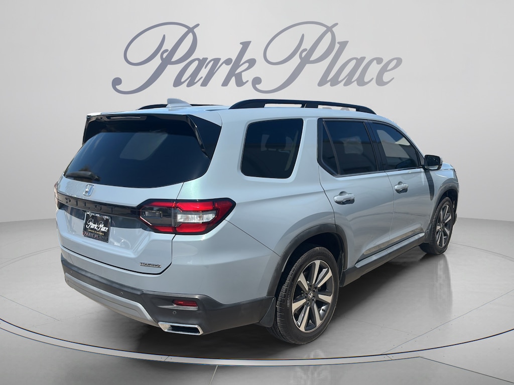 Used 2023 Honda Pilot Touring SUV