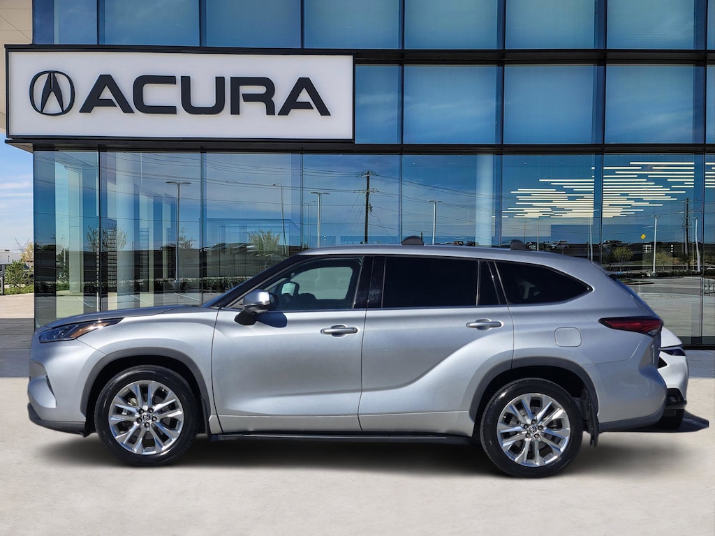 Used 2020 Toyota Highlander Limited SUV