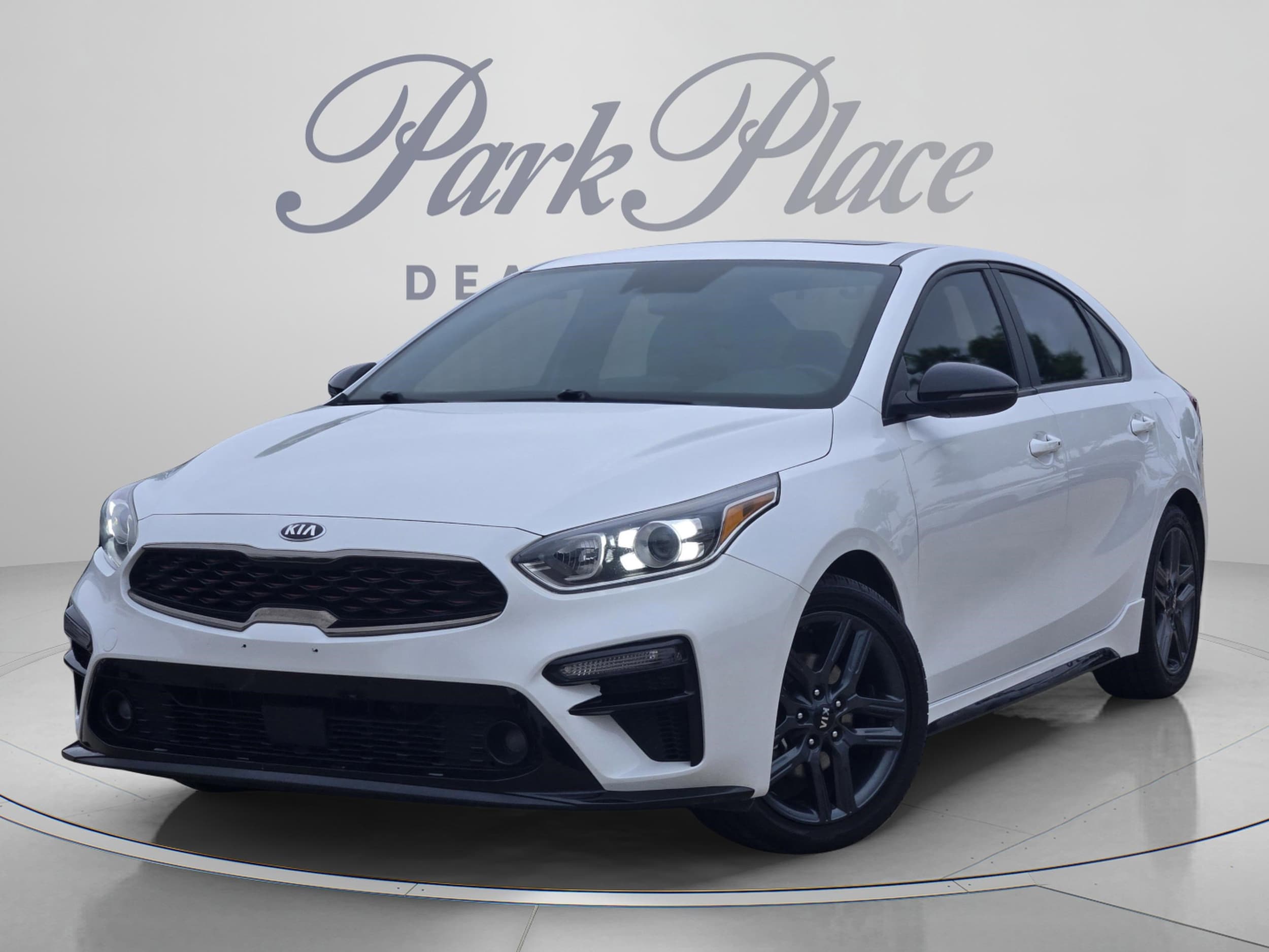 2021 Kia Forte GT-Line AT's photo