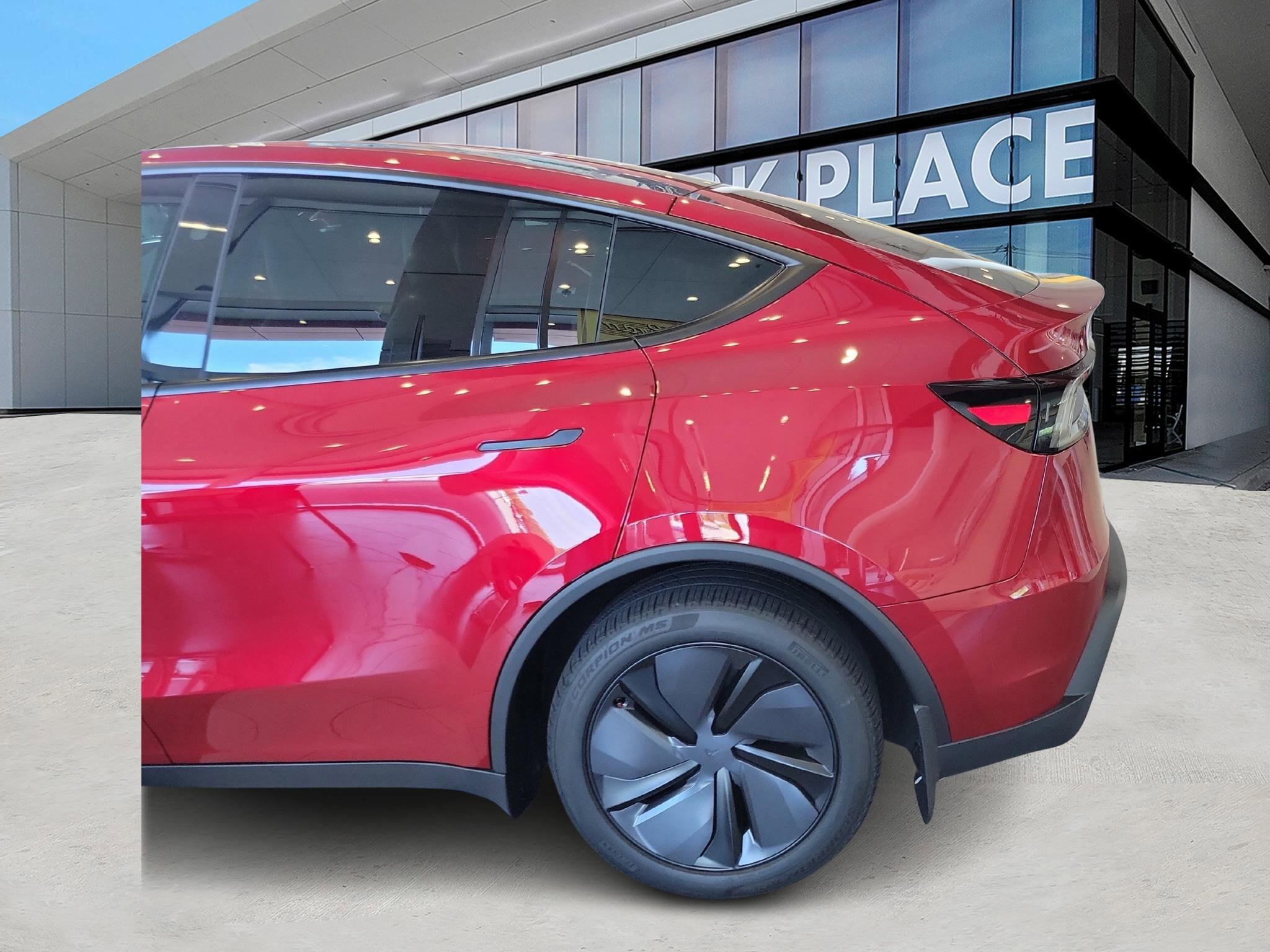 2026 Tesla Model Y Long Range photo 3