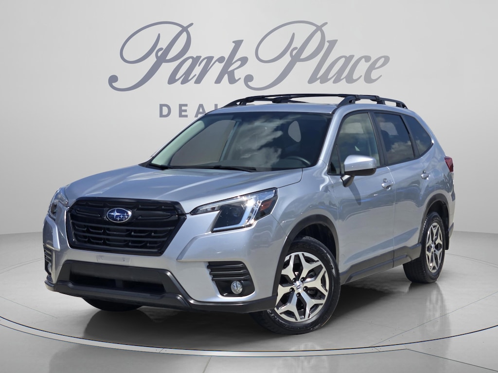 Used 2023 Subaru Forester Premium SUV