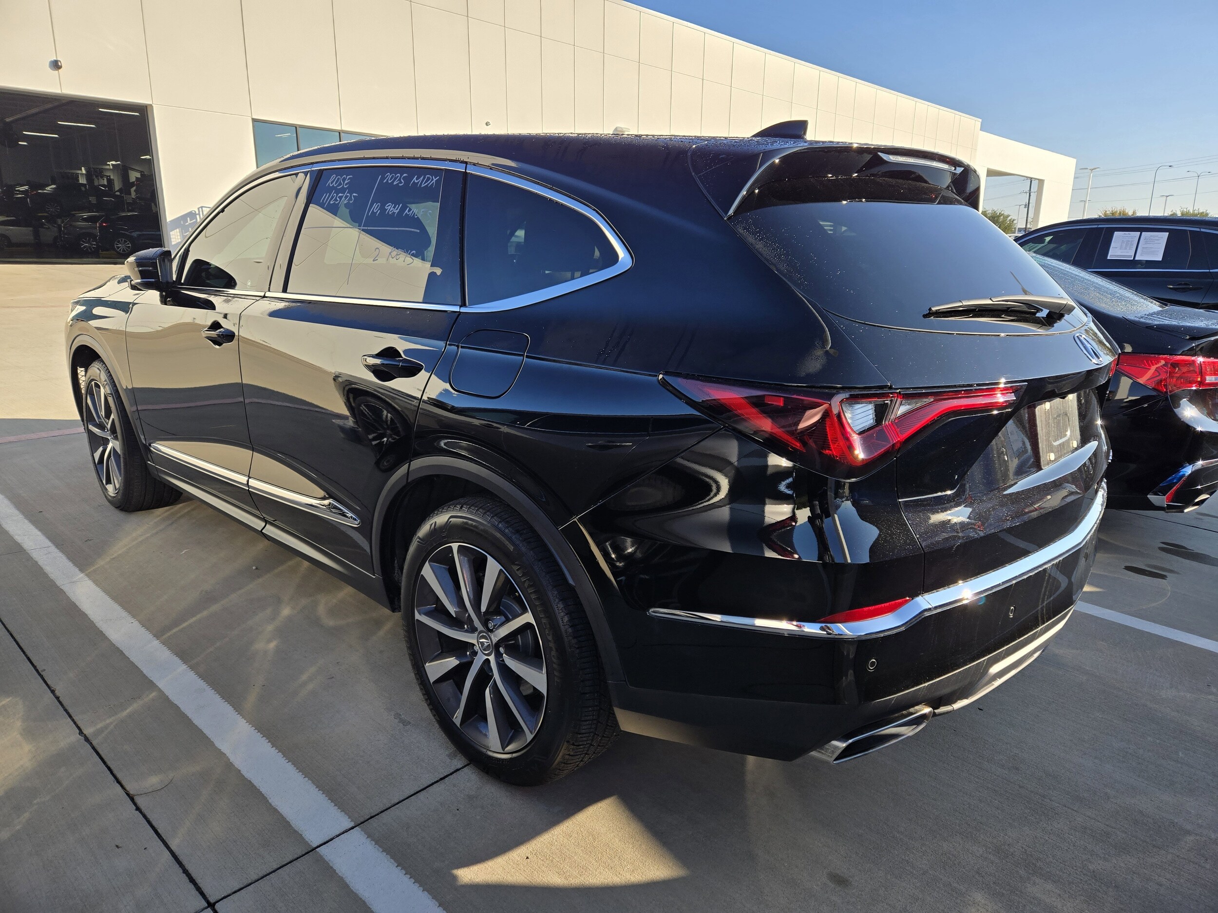 2025 Acura MDX Technology SH-AWD photo 4