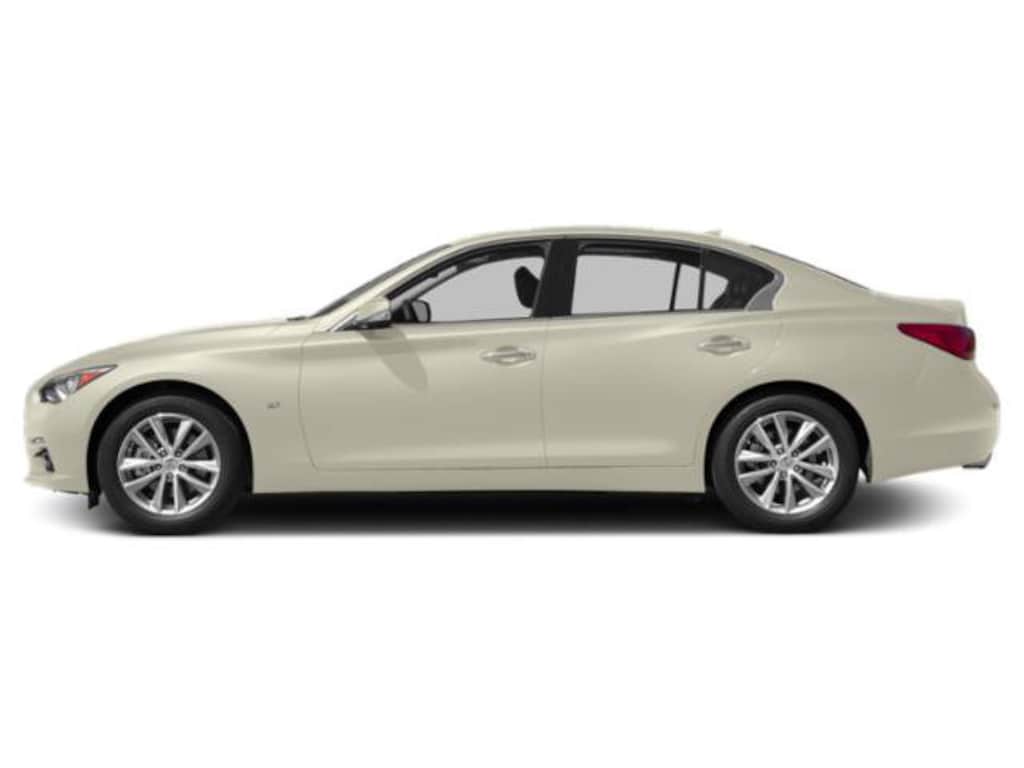 Used 2015 INFINITI Q50 3.7 Sedan