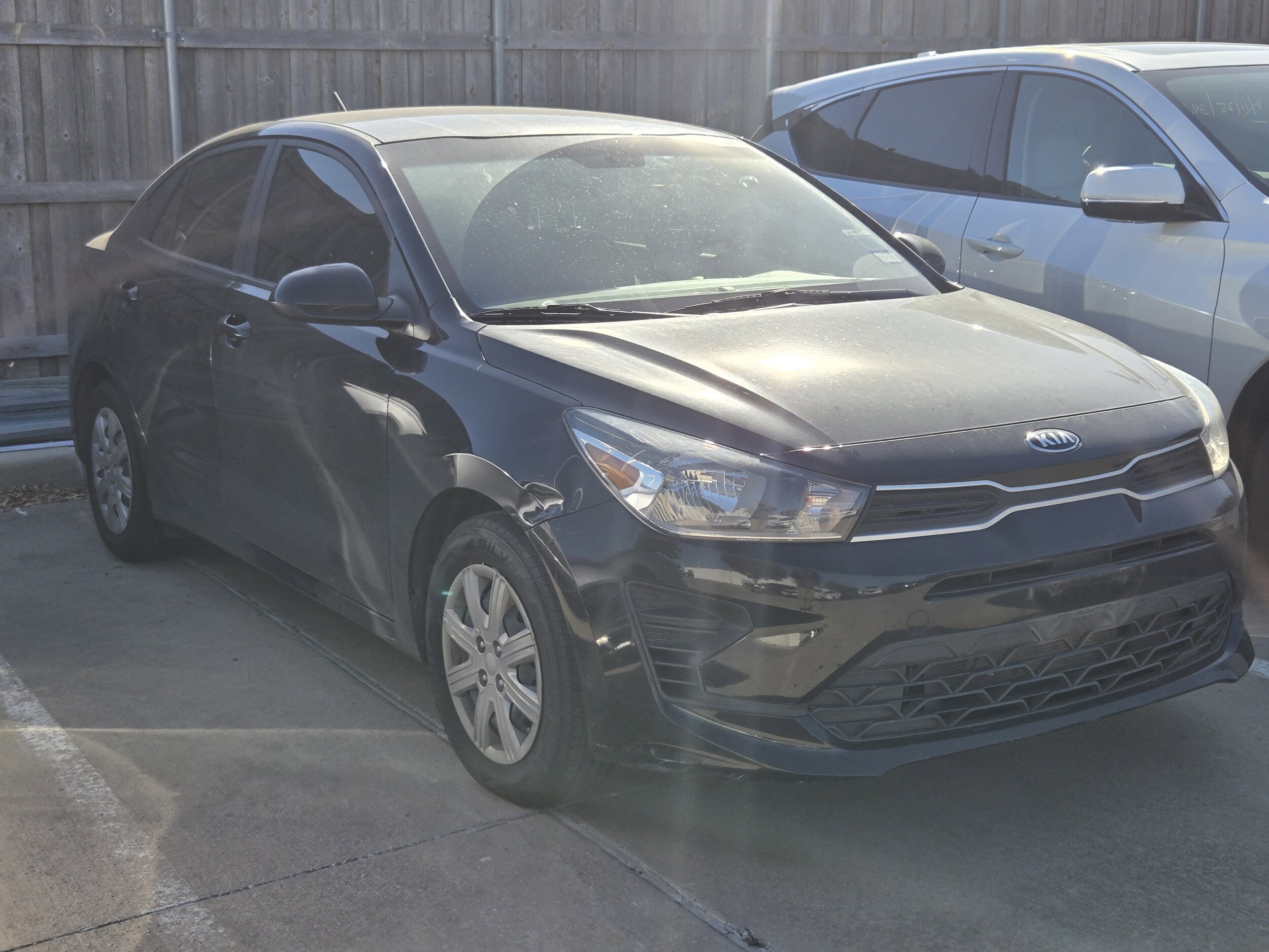 2021 Kia Rio S photo 3
