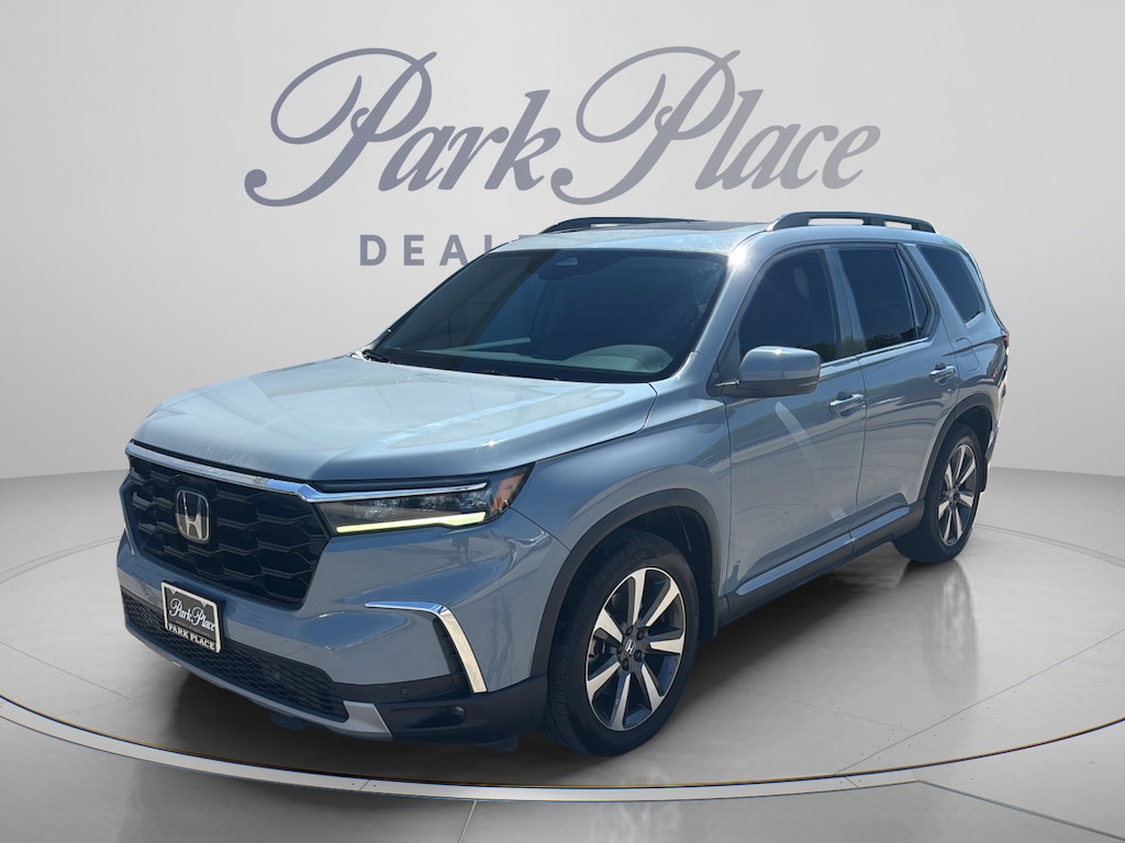 Used 2023 Honda Pilot Touring SUV