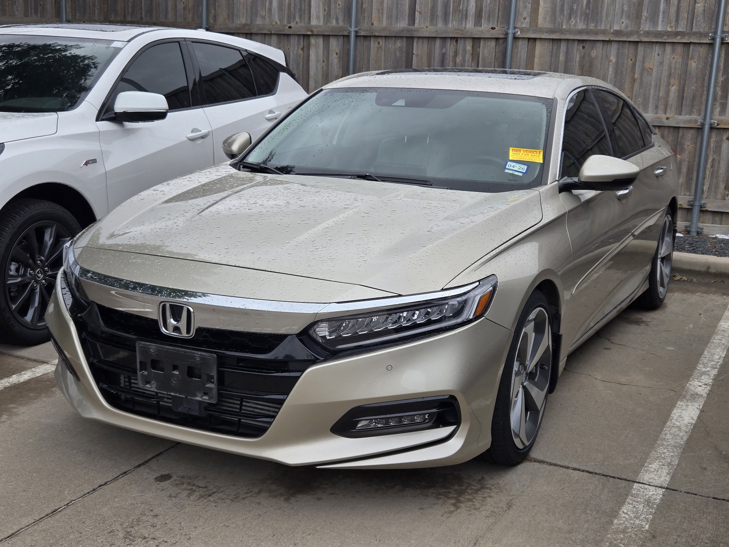 2018 Honda Accord 1.5T Touring Auto's photo