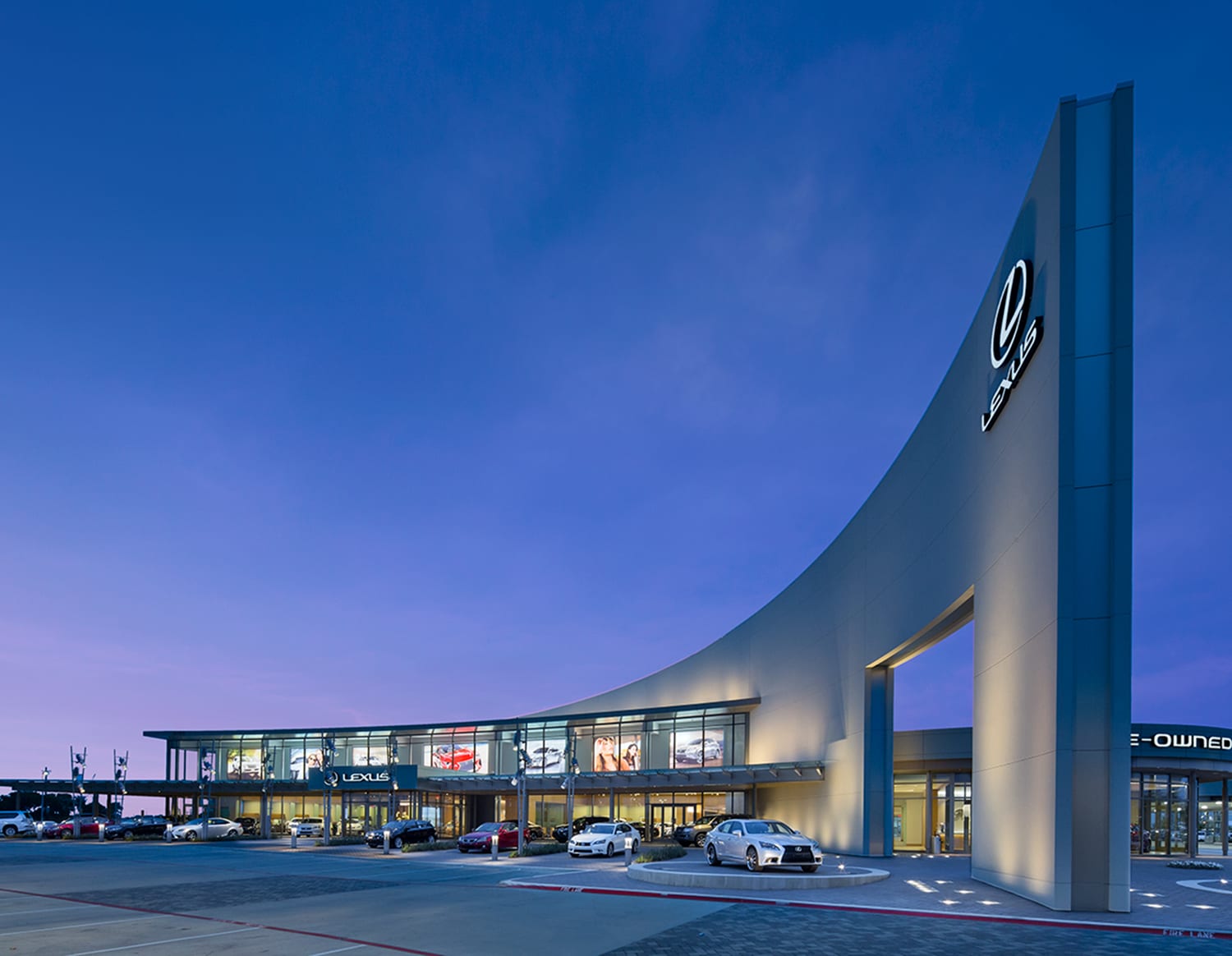 Lexus Dealer | New, Used, & Service near Willow Bend