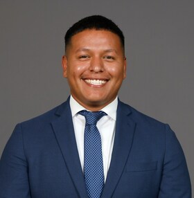 Staff member Juan Vargas from ID_15a37c