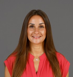 Staff member Roxie Byars from ID_d0aad6
