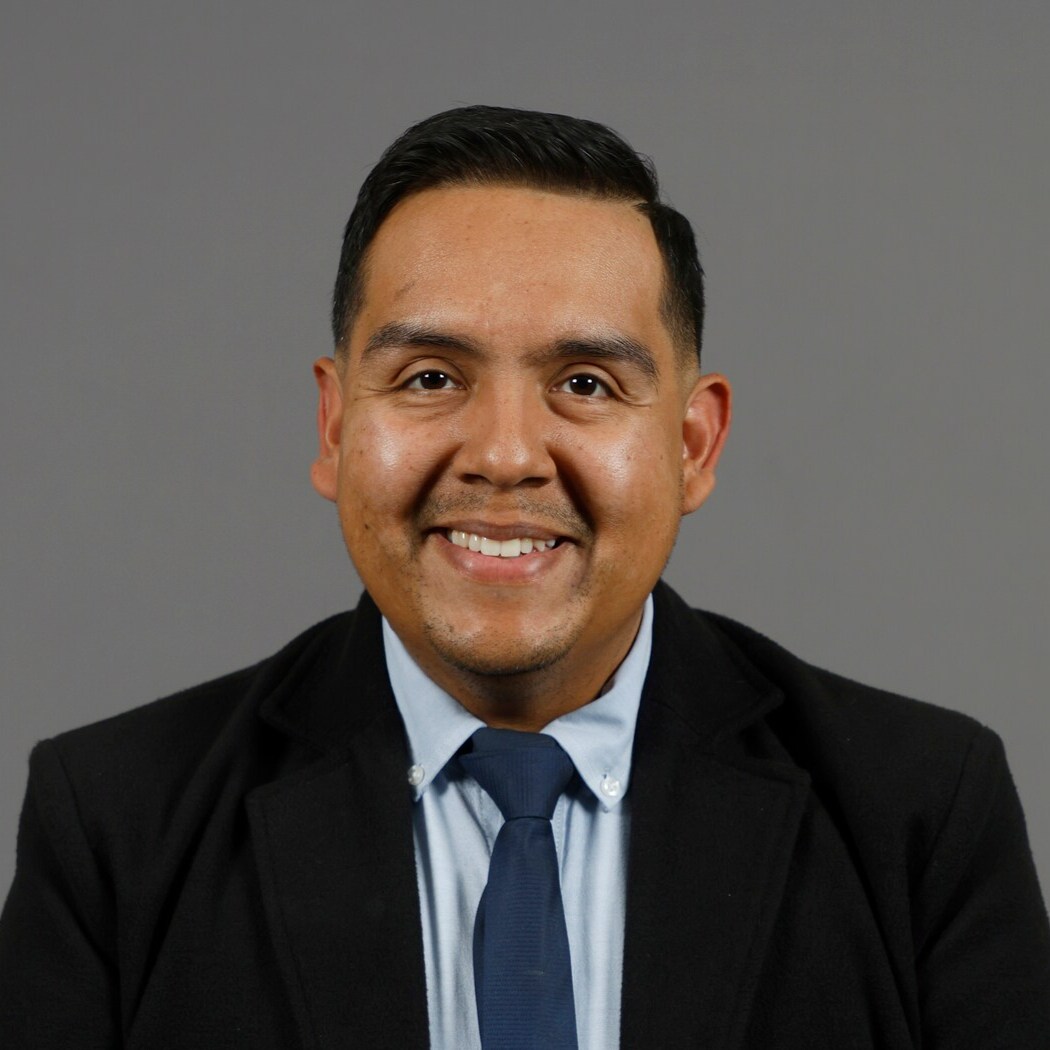 Staff member Luis Valencia Salas from ID_3ab6c7