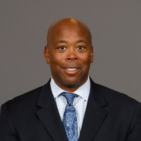 Staff member Elliott Mccray from ID_3f8773