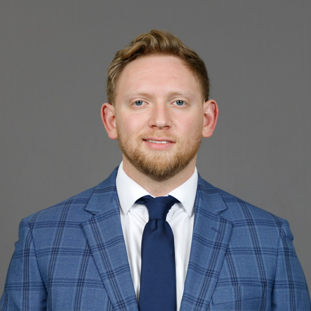 Staff member Aaron Rosen from ID_a6a347